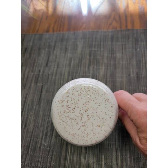 Vintage Pitcher Bowl Small Set, Speckled Cream Floral, Farmhouse Decor - Picture 8 of 8